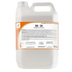 DETERGENTE CONCENTRADO ALCALINO SD-20 5LT SPARTAN